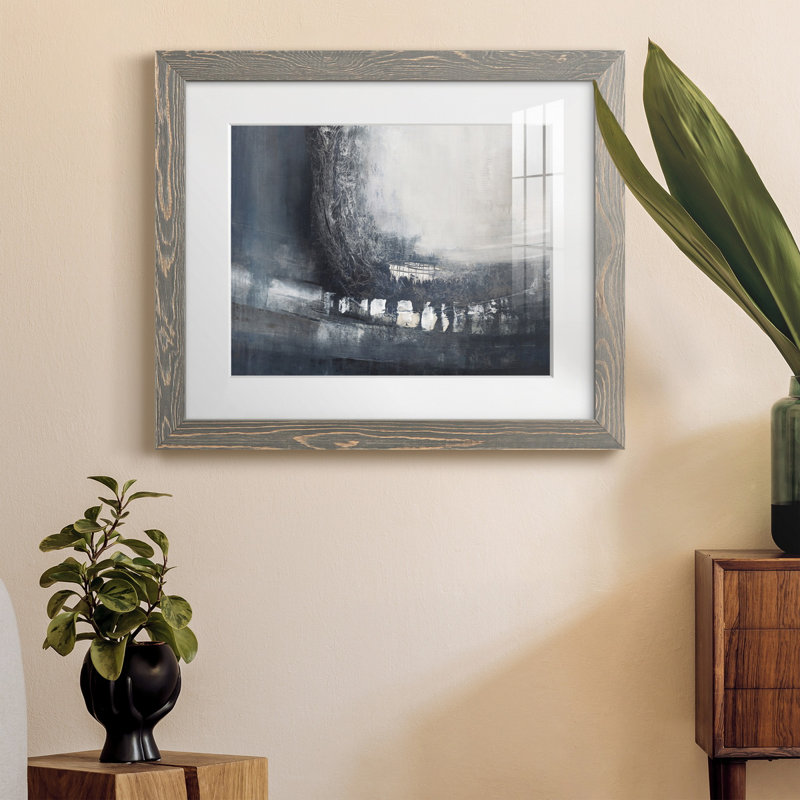 «Beyond Shadows I», reproduction d'art sur toile encadrée, H 20 po x l 17 po x P 1,5 po, Cadre en papier gris