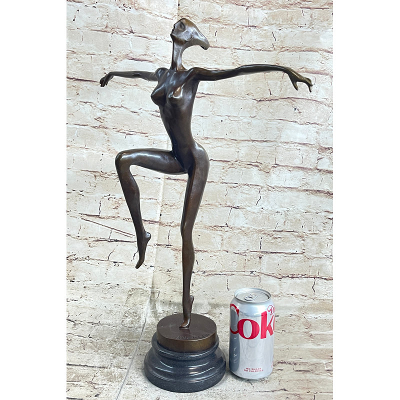 Figurines et sculptures