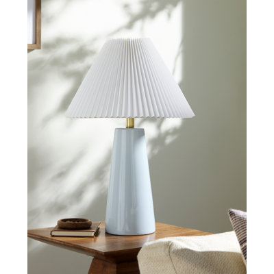 Vikundu Table Lamp