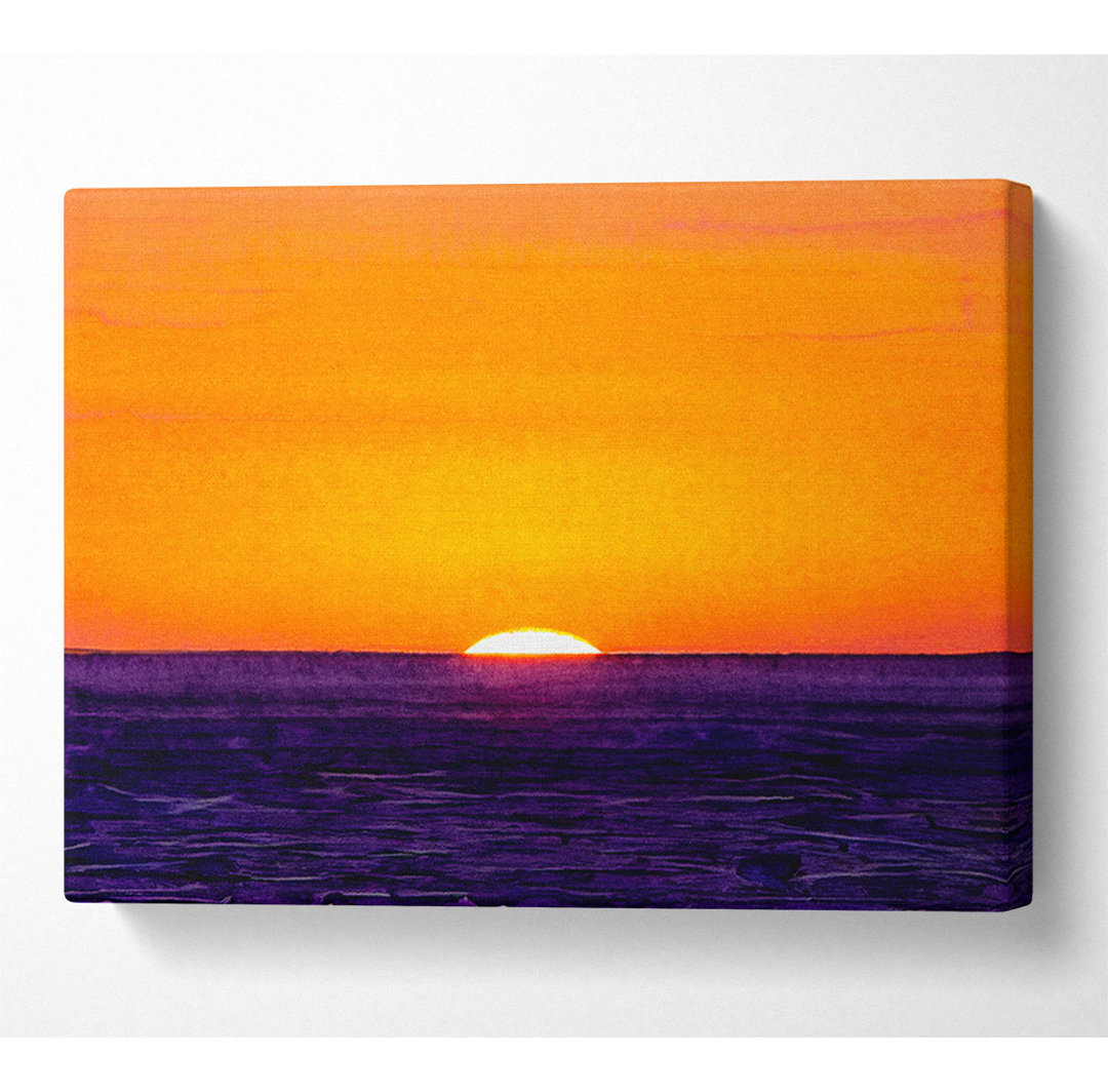 As The Sun Goes Down Over The Ocean Orange - Leinwanddrucke auf Leinwand