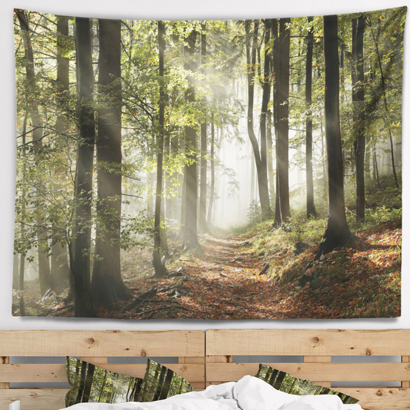 Tapisserie de forêt à chute de polyester avec rayons de soleil et accessoires de suspension inclus, H 32 po x l 39 po