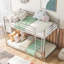 Lit superposé simple au-dessus d'un lit simple en métal avec structure robuste, barrière de sécurité et échelle intégrée pour les petits espaces-669702183