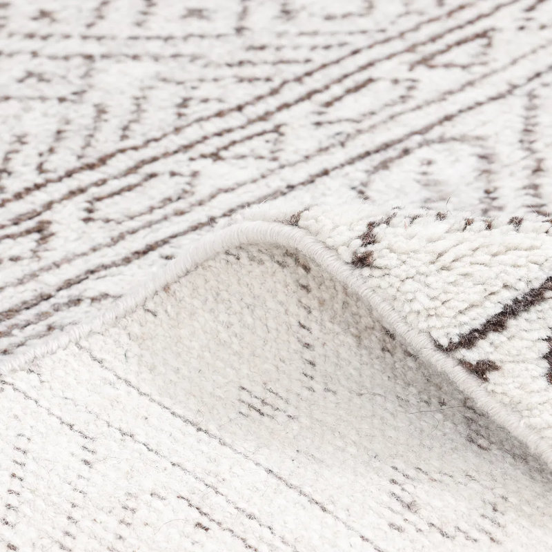 Thomas Moroccan Area Rug in Gray, Rectangle 5' x 8'
