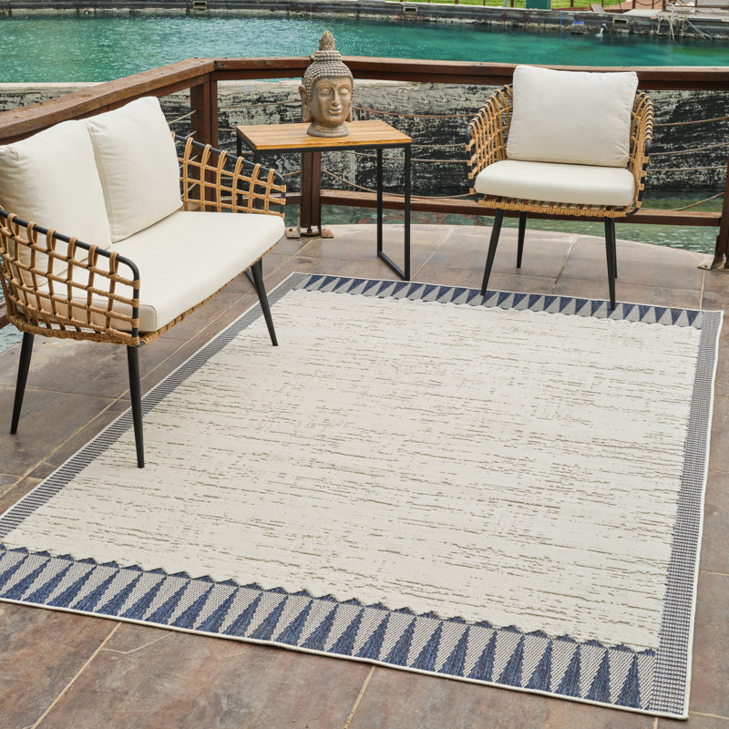 One-of-a-Kind Landsbaugh Area Rug with Non-Slip Backing, Rectangle 3'11" x 5'7"