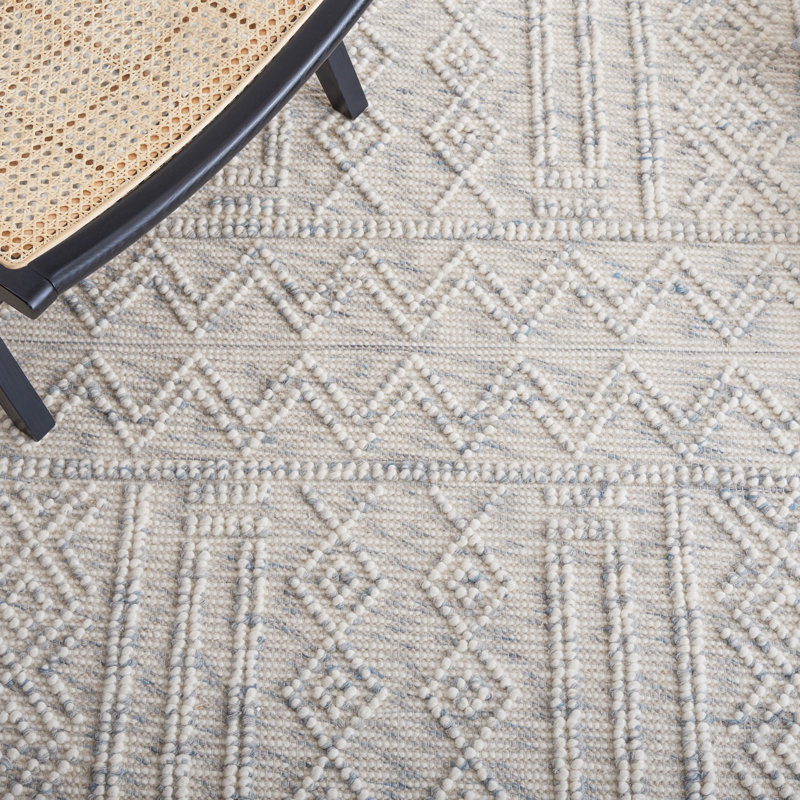 Tapis gris / ivoire à motif géométrique tissé à la main Ferretti, Rectangle de 5 pi x 8 pi