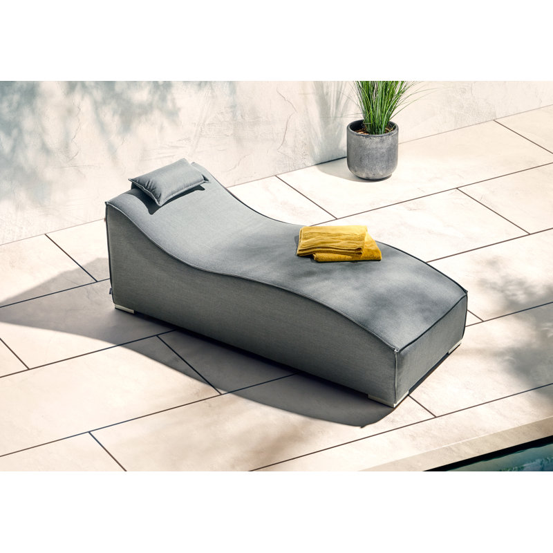 Bryttnii 76cm Long Reclining Single Chaise with Cushions