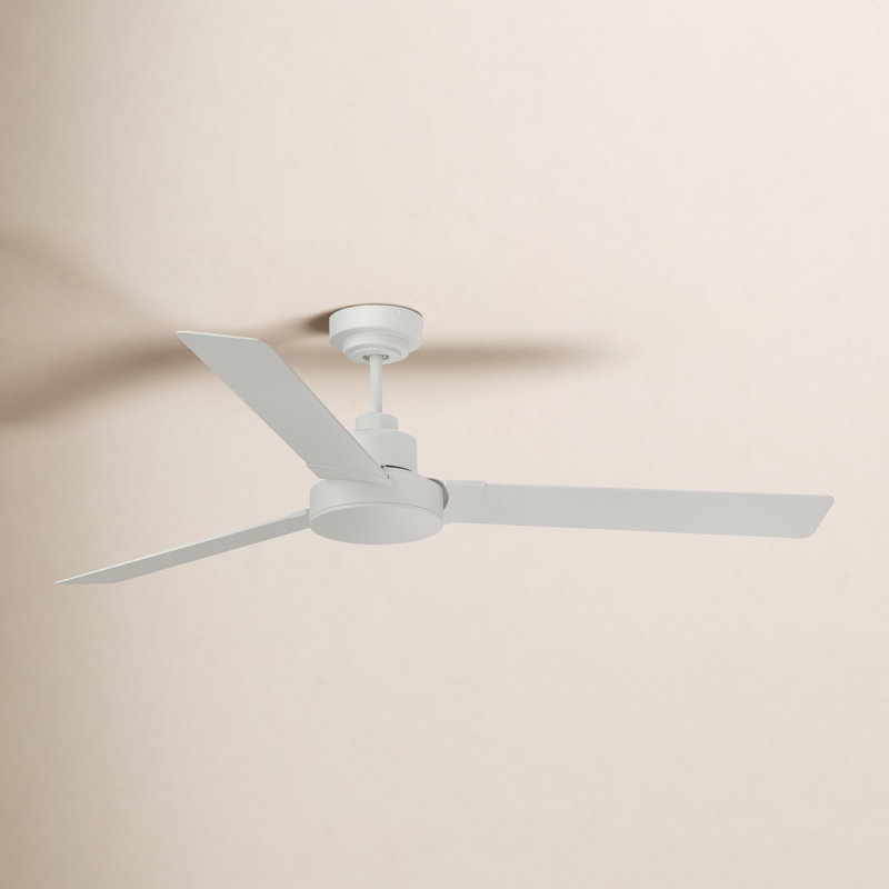 Ventilateur de plafond d'extérieur standard à 3 pales de 58 po Marra avec pièces de contrôle de ventilateur incluses