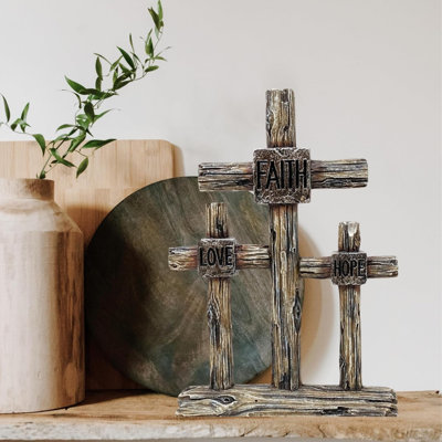 Figurine croix en résine
