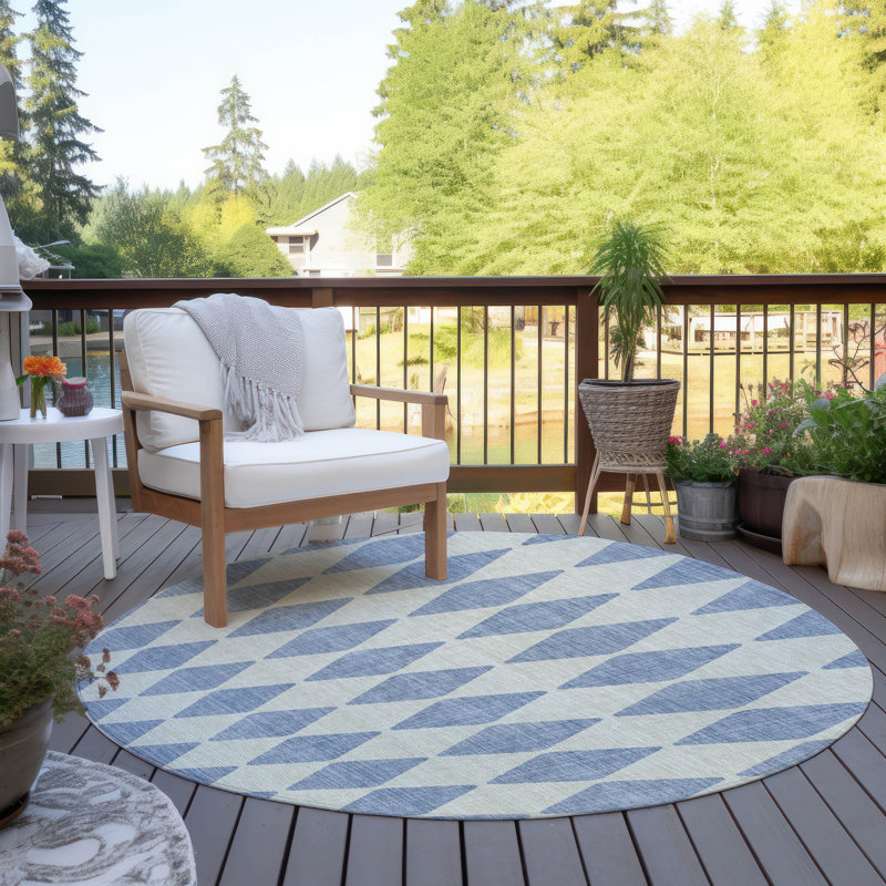 Loreen Washable Geometric Indoor / Outdoor Rug, Round 8'