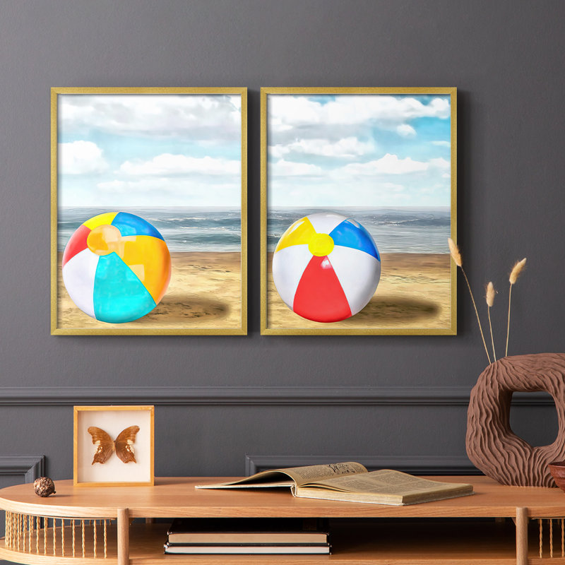 «Beach Ball I», reproduction encadrée de qualité supérieure - prêt à être accroché - aucun clou requis - aucun clou requis