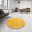 Tapis de zone jaune contemporaine Riehle-691257067