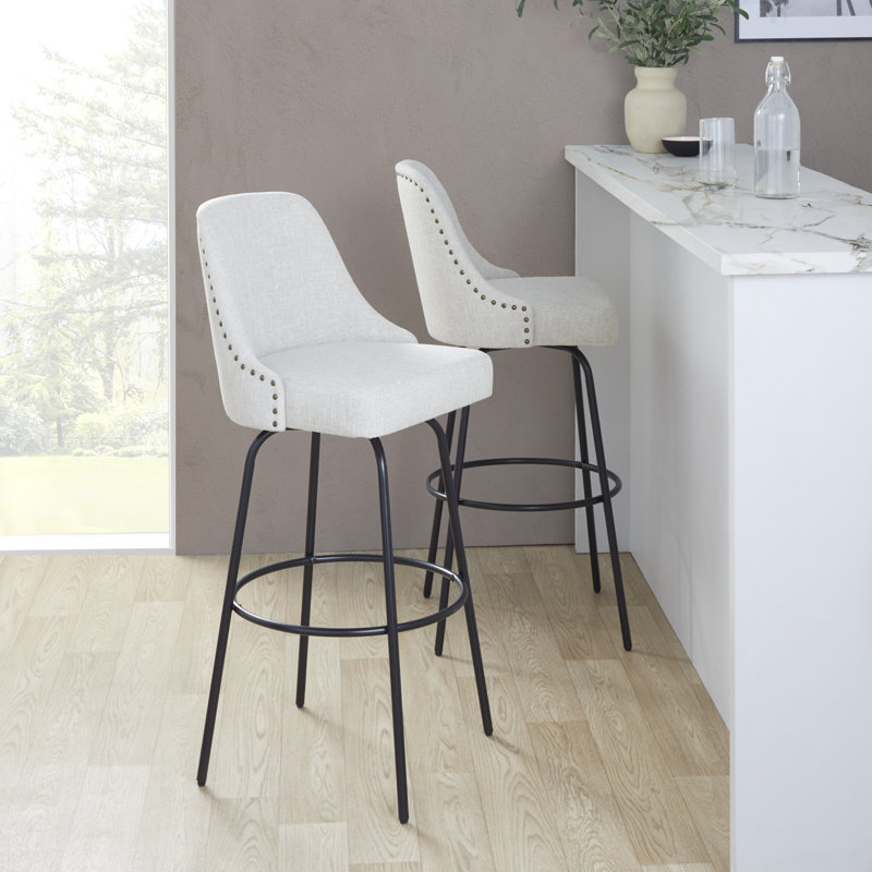 Tabouret de bar clouté 30 po à hauteur fixe avec pieds en métal et repose-pieds rond - ensemble de 2, Cream/Brass