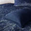 Lit double / grand lit édredon en velours bleu marine, rembourrage, courtepointe diamant, taille de literie froissée bleu marine, lavable à la machine, coussin décoratif, moderne-129906247-129906253
