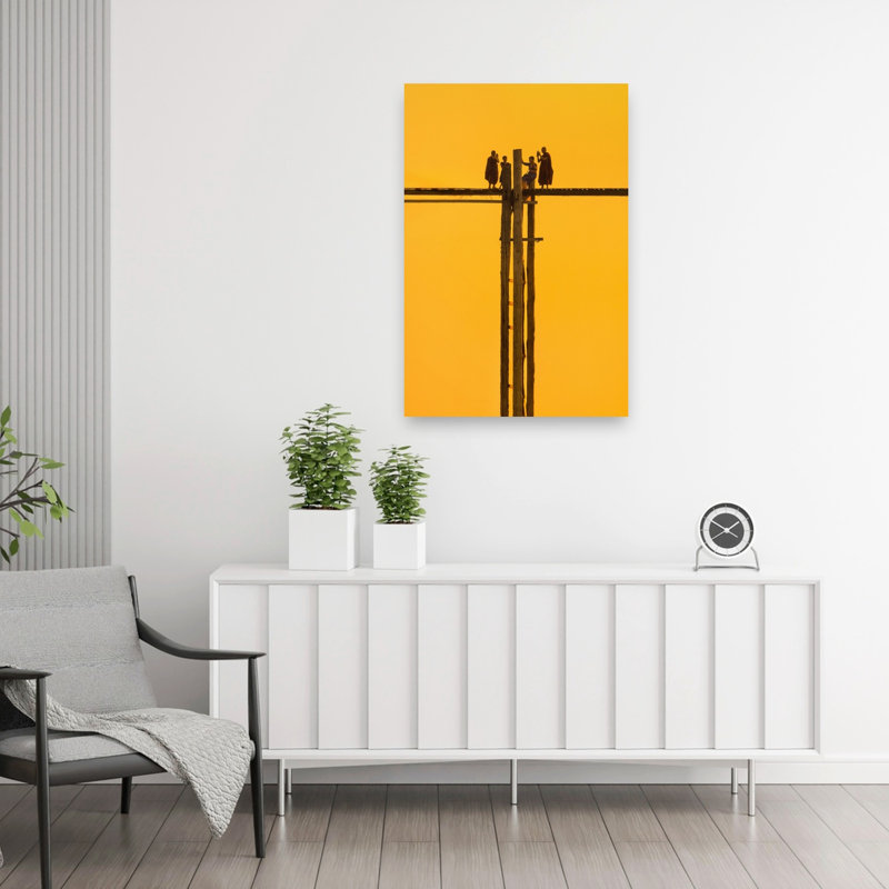 «Monks on a Golden Bridge», reproduction d'art contemporain, H 36 po x l 24 po