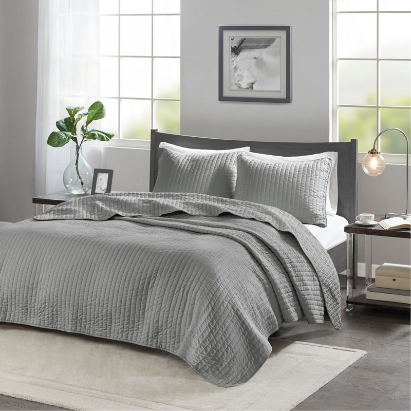 3 Piece Quilt Set  King/Cal King, King Quilt + 2 Additional Pieces