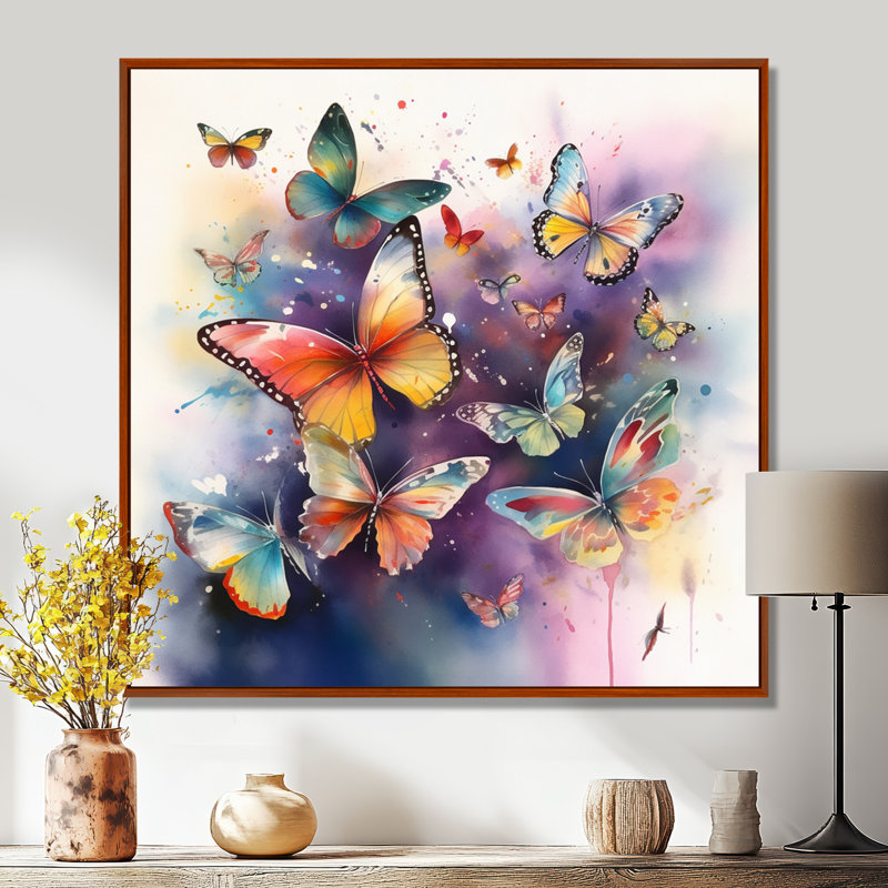 «Purple Butterflies In The Air», reproduction d'art sur toile, H 36 po x l 36 po, Cadre flottant brun
