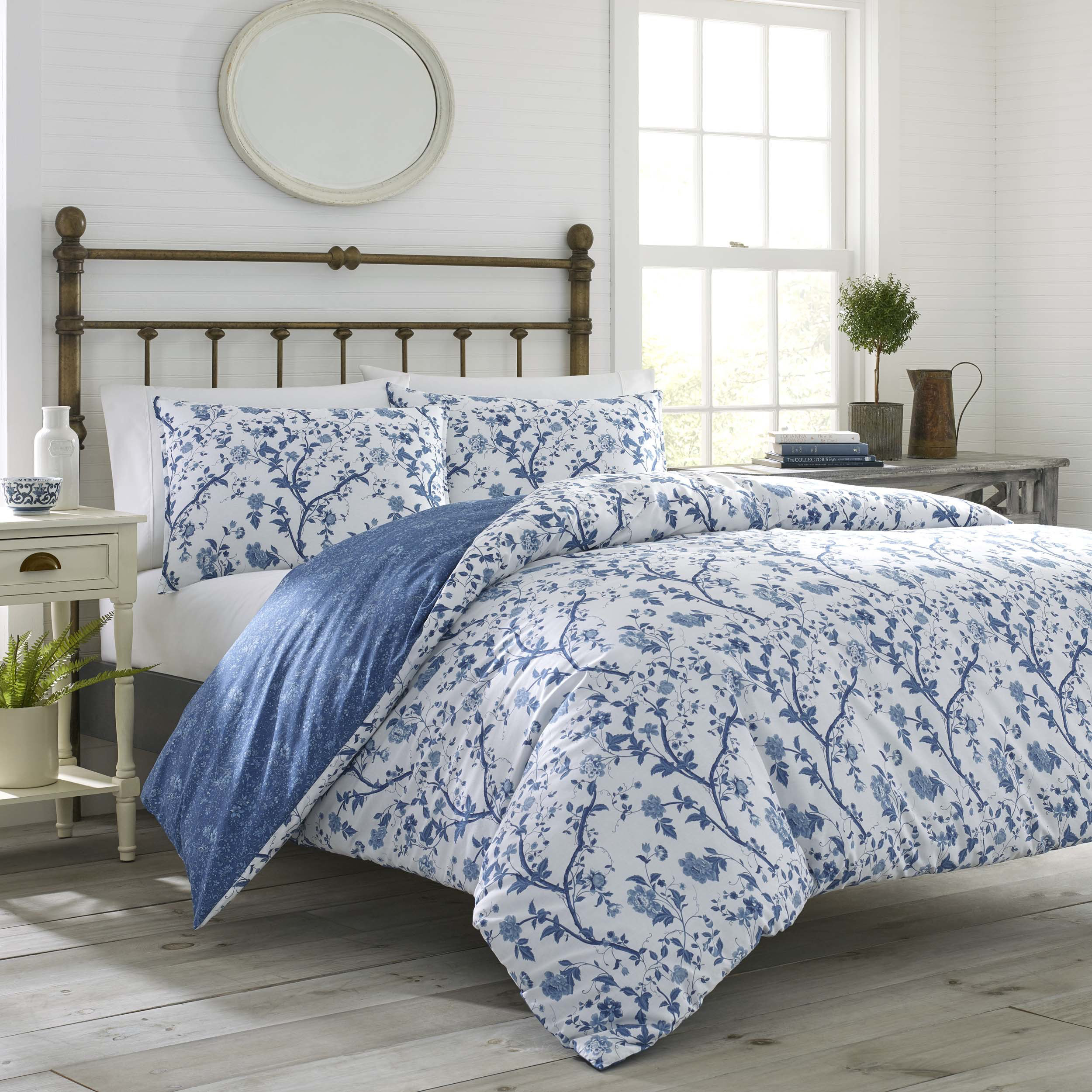 Laura Ashley Elise Cotton Blue Duvet Cover Bonus Set & Reviews | Wayfair