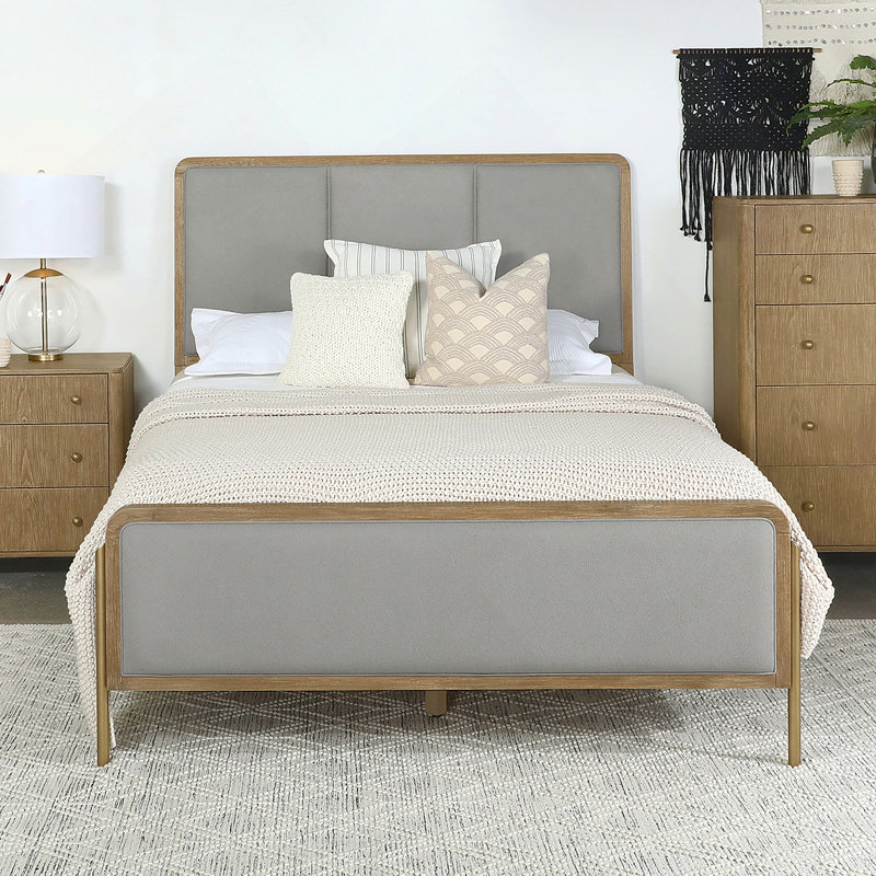 Exquisitely Upholstered Panel Bed with Vintage Elements and Sturdy Construction, Ideal for Creating a Timeless Bedroom Retreat.