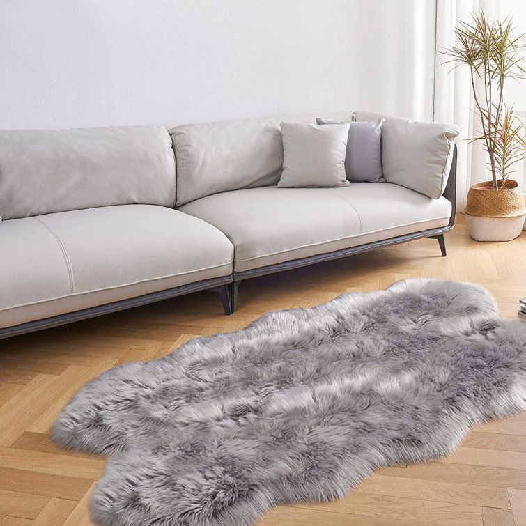 Dedrah Faux Sheepskin Indoor Rug