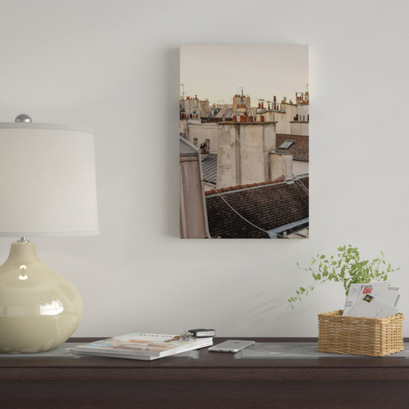 «Paris at Dusk», photographie sur toile, H 26 po x l 18 po x P 1,5 po, Toile avec cadre noir, Pas de tapis