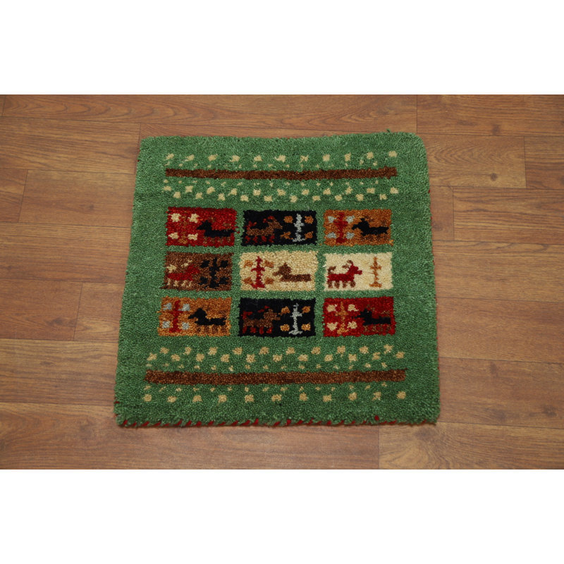Enchanteur tapis vert de style Gabbeh 1 x 1 avec des motifs d'animaux ludiques