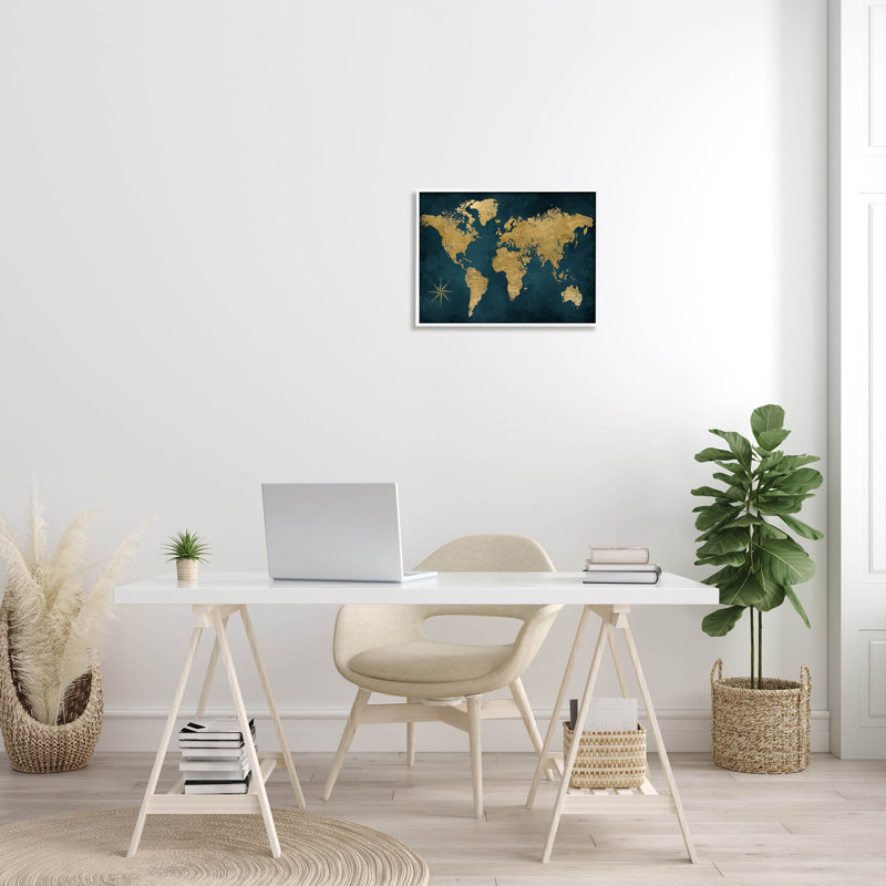 Art de giclée par boussole bleue par Natalie Carpentieri, H 16 po x l 20 po x P 1,5 po, Giclée encadrée blanc bord de mer
