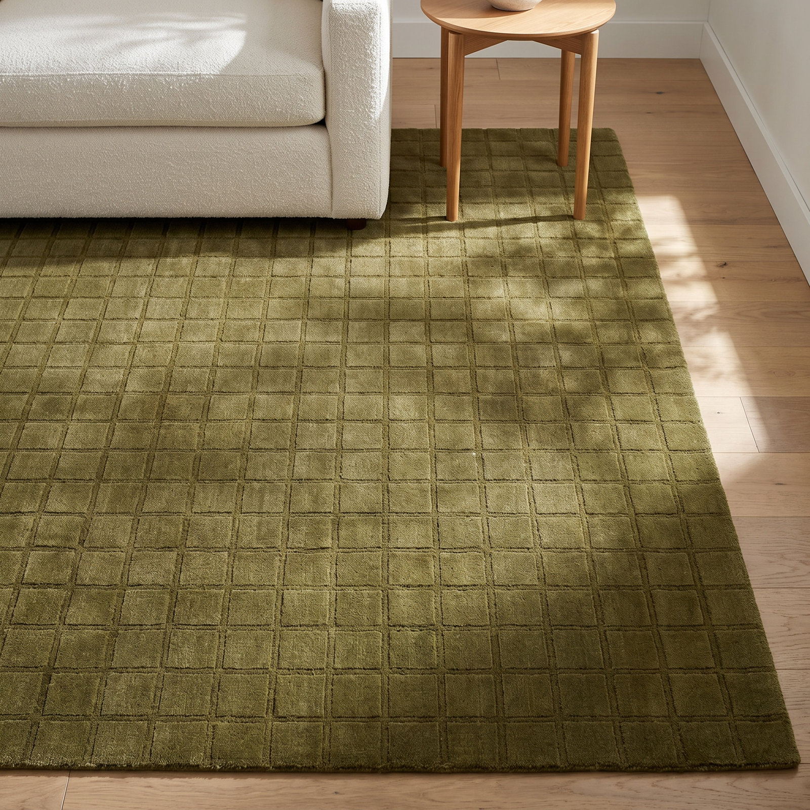 Meile Green Hand-Loomed Geometric Wool Rug, Rectangle 9' x 12'