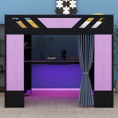 Lit mezzanine en bois pleine grandeur avec tablettes, rideaux occultant et éclairage RVB