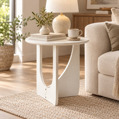 Table d'appoint en bois massif avec finition en noyer et table de bout pour le salon, la chambre et les petits espaces