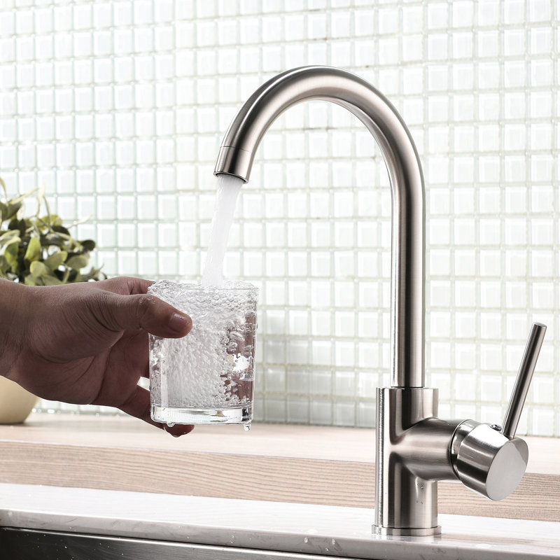 Robinet d'évier de cuisine moderne en acier inoxydable - poignée simple, nickel brossé, poignée en acier haute performance, construction