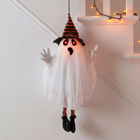 Décoration de fantôme suspendu lumineux portant un chapeau de sorcière rayé