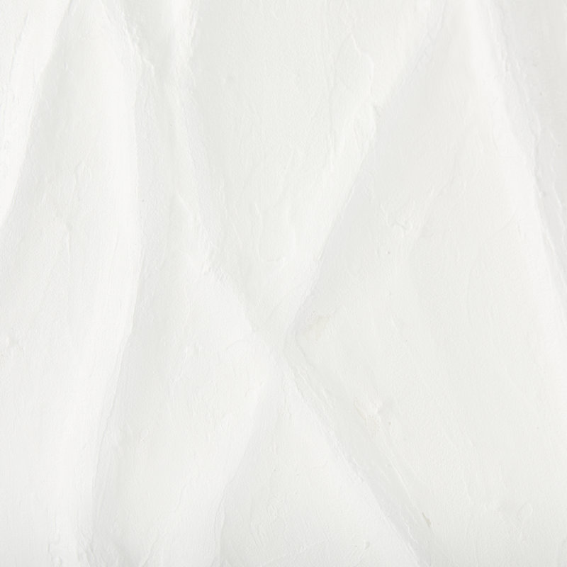 Vignes blanches, une œuvre d'art texturée 3D encadrée à la main sous verre, H 43 po x l 23 po, Vignes blanches II, 2
