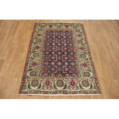 Stunning Traditional Rug 3x5
