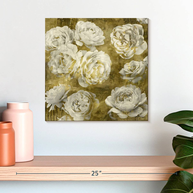 Harnek White In Gold, 16" H x 16" W