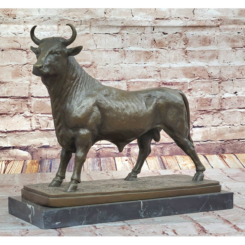 «Majestic Bronze Bull» par L. Bonheur - Sculpture animalière intemporelle pour collectionneurs
