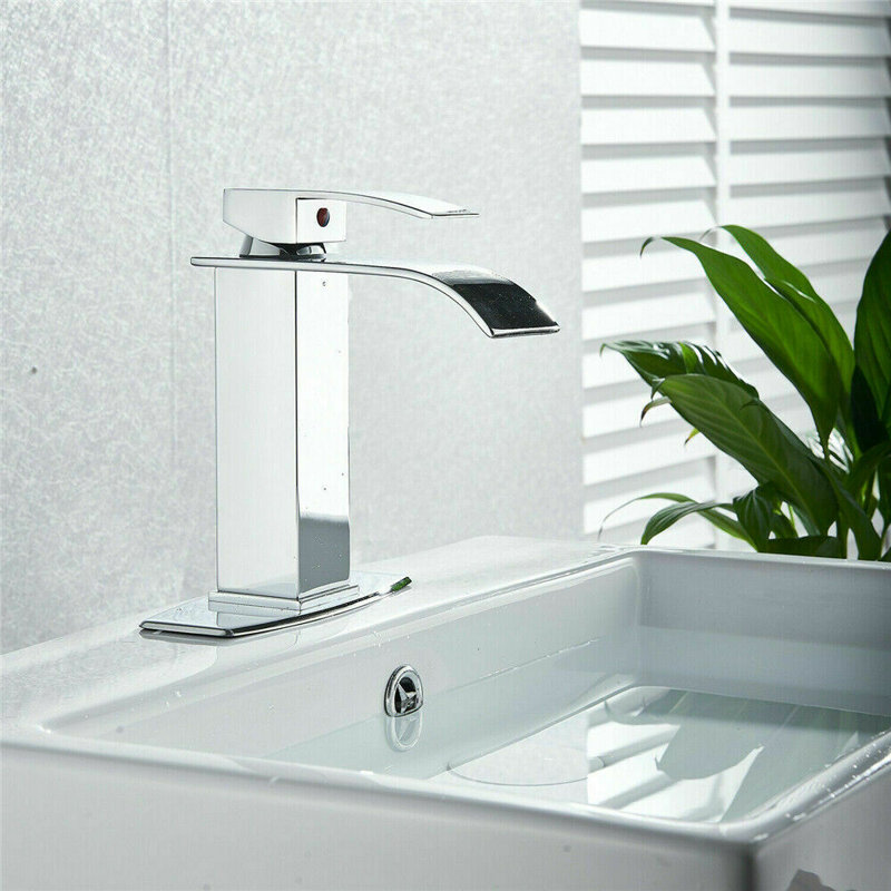 Single-handle Bathroom Faucet, Chrome