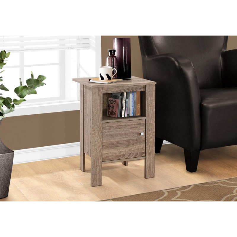 Table de rangement transitionnelle en taupe - pieds carrés, dessus de chambre stratifié avec tablette ouverte foncée, protecteurs de plancher