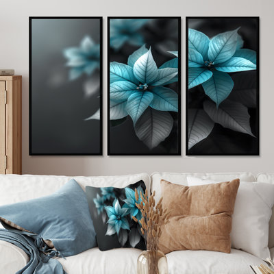 Gassett - Poinsettias Wall Art Set