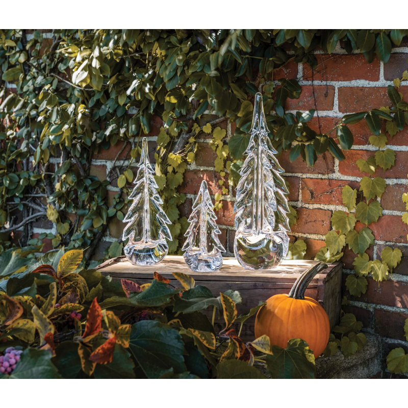 Vermont Evergreen, 6" H x 3" W x 3.5" D