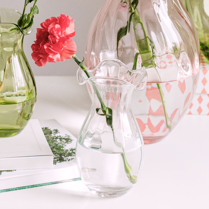 Grand vase en verre Hibiscus, H 7,5 po x l 4,25 po x P 4,25 po, Rose