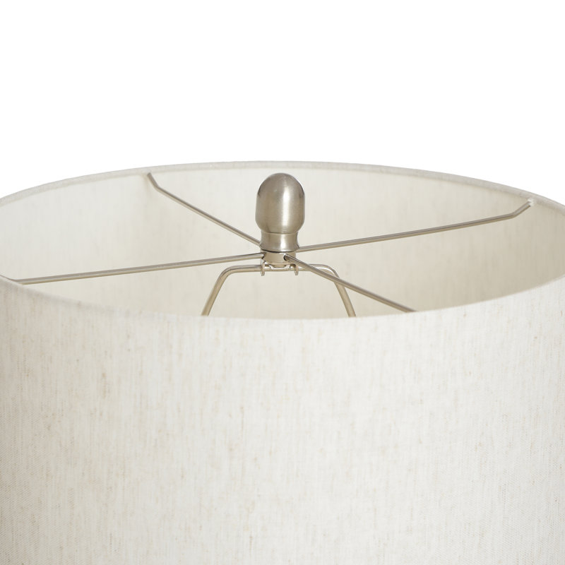 Lampe de table traditionnelle - crème Malta - abat-jour avoine clair