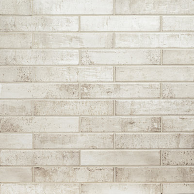 Zarah 2 in. x 10 in. Glossy Ceramic Subway Wall Tile