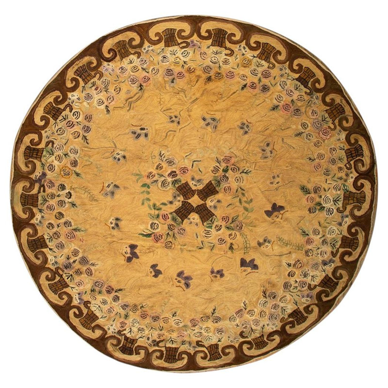 1880s Beige Ground Floral Folk Art Antique Flatweave American Hooked Round Rug