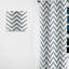 Motif à chevrons géométriques neutres gris et gris - 1 rideau obscurcissant à chevrons-107562192