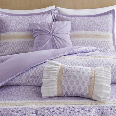 King/ King Seersucker Comforter Including 2 Shams And Throw Pillows - Microfiber , Style With Floral Patterns Lace Ruffles, Filling, Spot Cleanable, Compressed Packaging, Fluffable, Steam