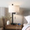 Lampe de table 23 po avec USB Jenn
