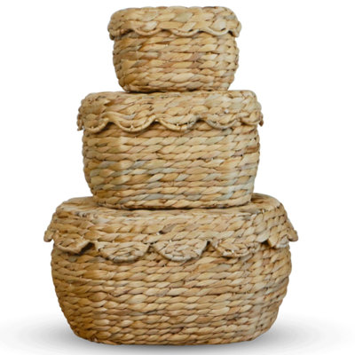 Scalloped Baskets Set Of 3 Nested Baskets 2 In 1 Design With Scalloped Edge, Hyaxinth Scallop Baskets, Round Wicker Baskets For Decor, Water Hyacinth Storage Baskets With Lid