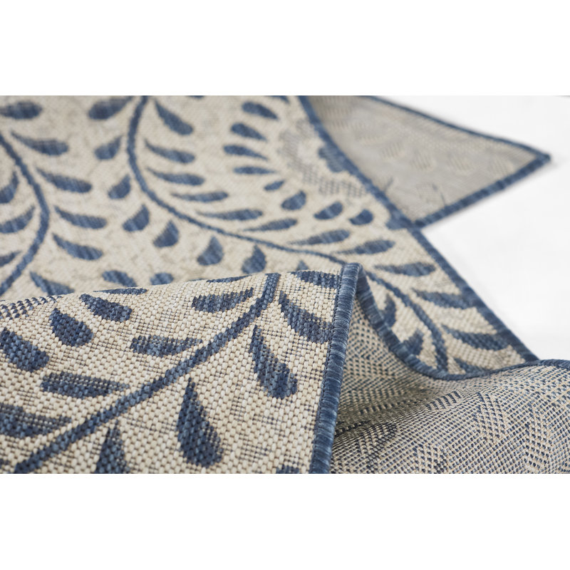 Kasey Ikat Indoor / Outdoor Rug, Rectangle 2' x 3'