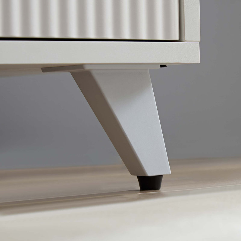 Buffet avec tablettes amovibles