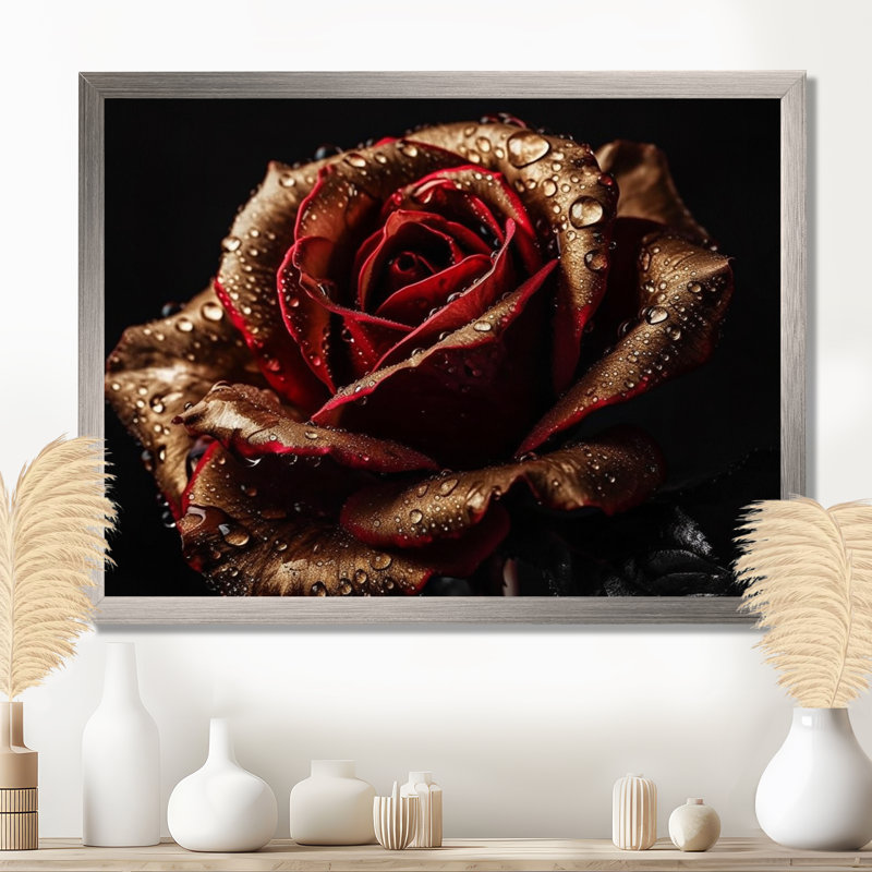 Morning Dew On Exquiste Red Rose - Art mural rose, H 12 po x l 20 po x P 1 po, Cadre simple argenté